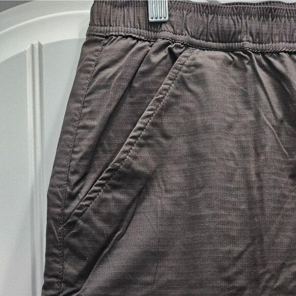 Prana, Mens Double Peak Shorts. NWT, Size Medium. - Picture 4 of 11